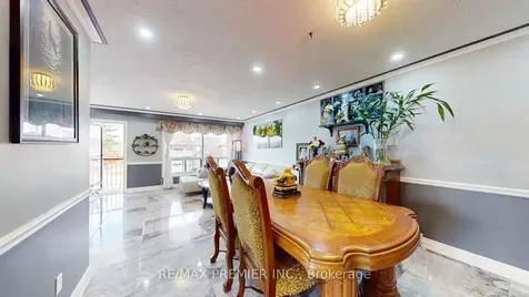 108 Hisey Crescent Toronto ON M3N 1V1