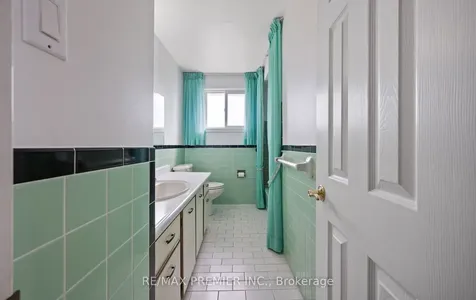 3 Mayberry Road Toronto ON M3N 2A5