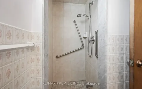3 Mayberry Road Toronto ON M3N 2A5