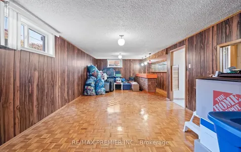 3 Mayberry Road Toronto ON M3N 2A5