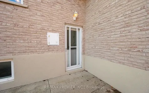 3 Mayberry Road Toronto ON M3N 2A5