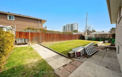 3 Mayberry Road Toronto ON M3N 2A5