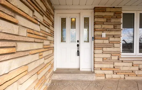 3 Mayberry Road Toronto ON M3N 2A5