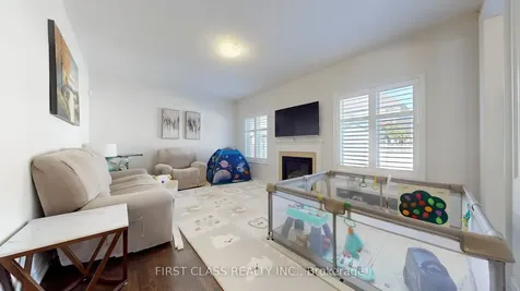 93 Royal West Drive Brampton ON L6X 0V8