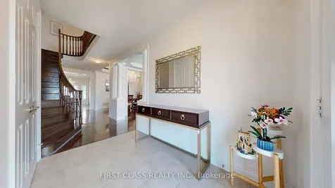 93 Royal West Drive Brampton ON L6X 0V8