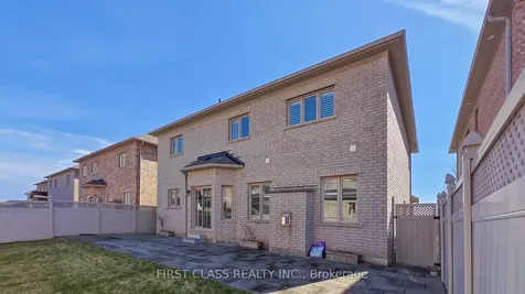 93 Royal West Drive Brampton ON L6X 0V8