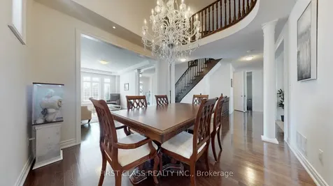 93 Royal West Drive Brampton ON L6X 0V8