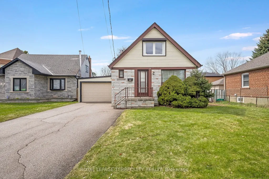 68 Parkchester Road Toronto ON M6M 2S3