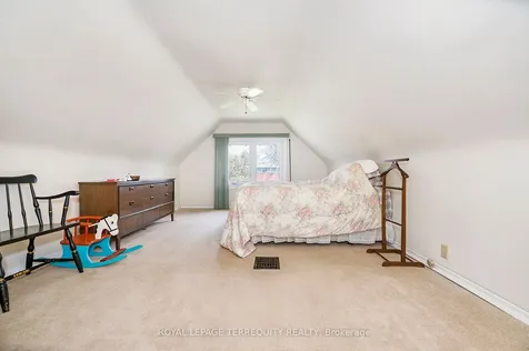 68 Parkchester Road Toronto ON M6M 2S3