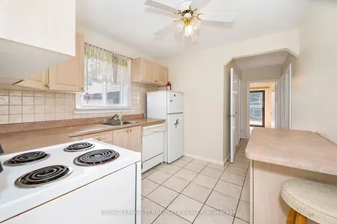 68 Parkchester Road Toronto ON M6M 2S3