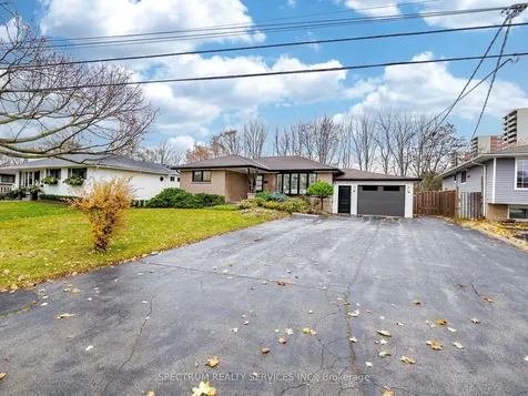 914 Francis Road Burlington ON L7T 3Y2