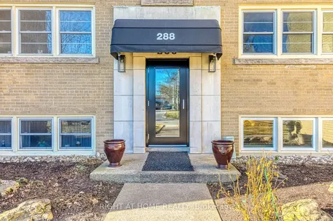 288 Reynolds Street Oakville ON L6J 3L4