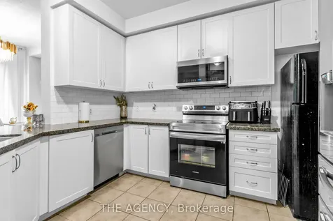 78 Honeyview Trail Brampton ON L6P 4A4