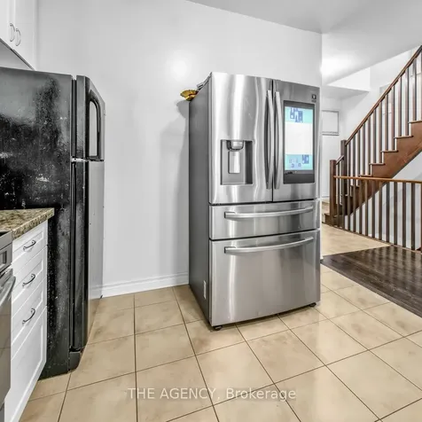 78 Honeyview Trail Brampton ON L6P 4A4