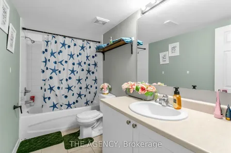 78 Honeyview Trail Brampton ON L6P 4A4