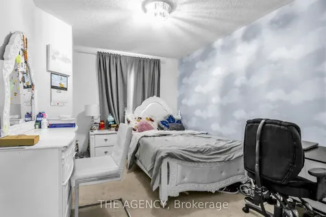78 Honeyview Trail Brampton ON L6P 4A4