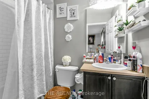 78 Honeyview Trail Brampton ON L6P 4A4