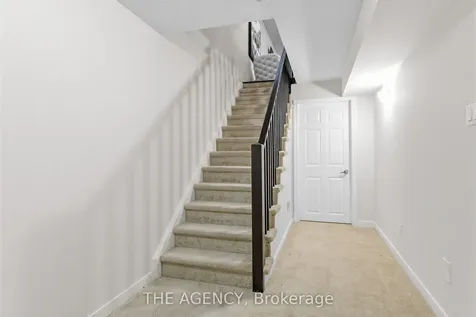 78 Honeyview Trail Brampton ON L6P 4A4