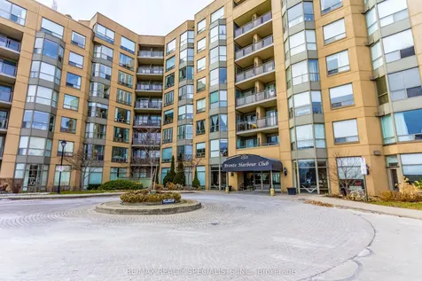 2511 Lakeshore Road W Oakville ON L6L 6L9