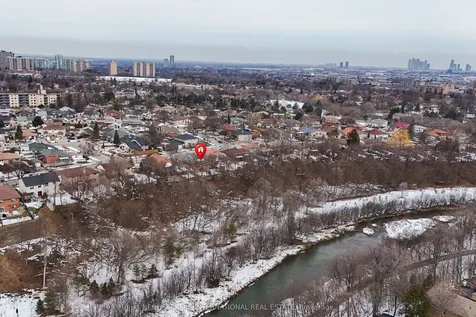 57 Lakeland Drive Toronto ON M9V 1M8