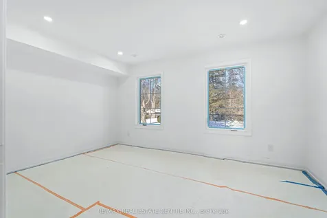 19 James Street Halton Hills ON L7G 2H2