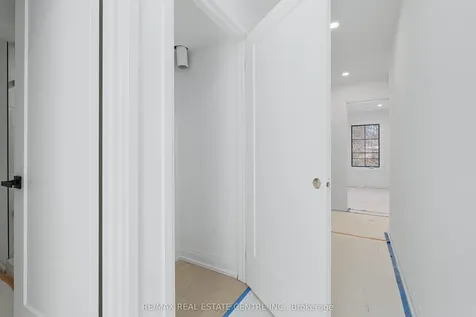 19 James Street Halton Hills ON L7G 2H2
