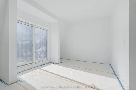 19 James Street Halton Hills ON L7G 2H2