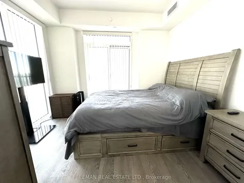 4699 Glen Erin Drive Mississauga ON L5M 2E5