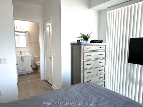 4699 Glen Erin Drive Mississauga ON L5M 2E5