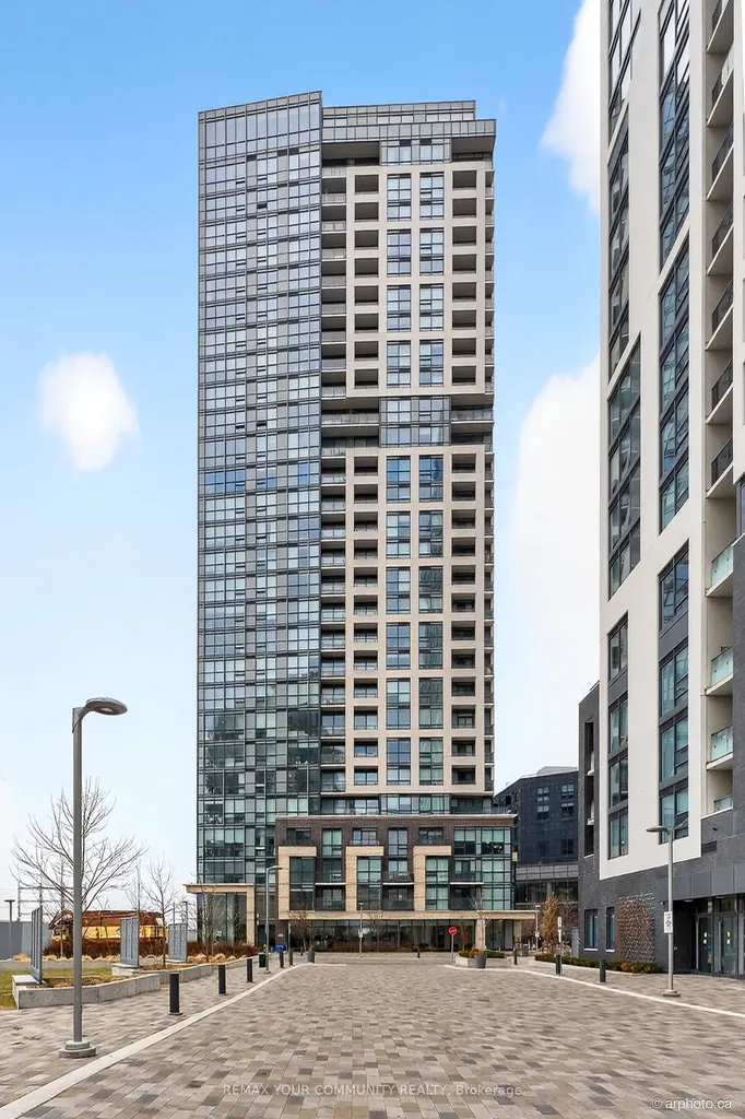 20 Thomas Riley Road Toronto ON M9B 0C3