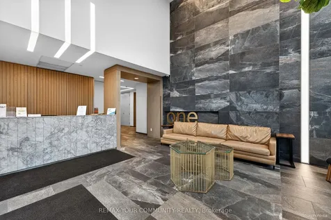 20 Thomas Riley Road Toronto ON M9B 0C3