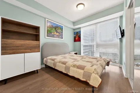 20 Thomas Riley Road Toronto ON M9B 0C3