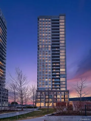 20 Thomas Riley Road Toronto ON M9B 0C3