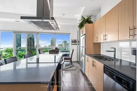 165 Legion Road N Toronto ON M8Y 0B3