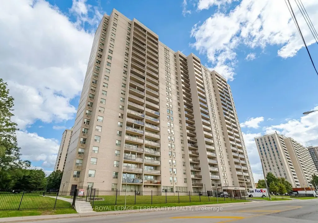 155 Marlee Avenue Toronto ON M6B 4B5