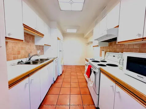 155 Marlee Avenue Toronto ON M6B 4B5