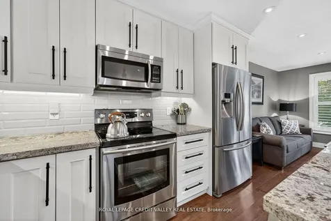 24 Willis Drive Brampton ON L6W 1A9