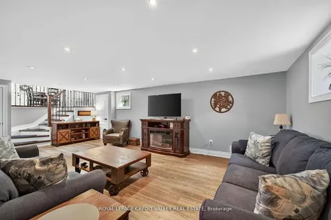 24 Willis Drive Brampton ON L6W 1A9