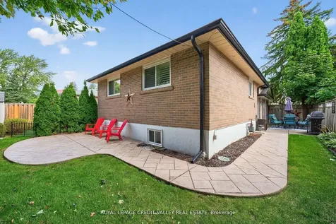 24 Willis Drive Brampton ON L6W 1A9