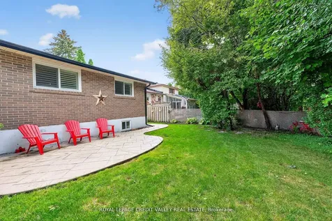 24 Willis Drive Brampton ON L6W 1A9