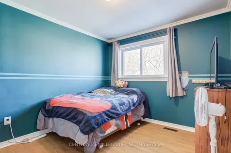 18 Morgandale Crescent E Orangeville ON L9W 3C7