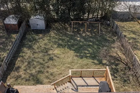 18 Morgandale Crescent E Orangeville ON L9W 3C7