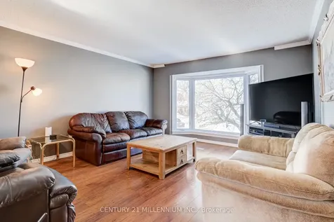 18 Morgandale Crescent E Orangeville ON L9W 3C7