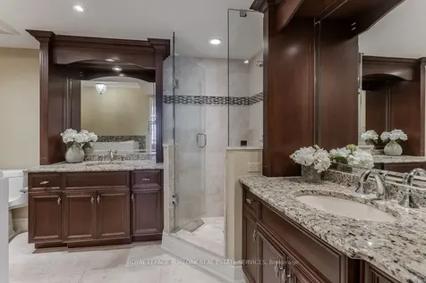 2170 Marine Drive Oakville ON L6L 5V1