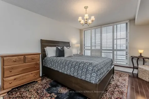 2170 Marine Drive Oakville ON L6L 5V1