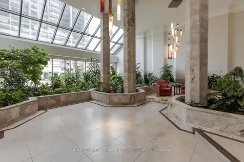 2170 Marine Drive Oakville ON L6L 5V1
