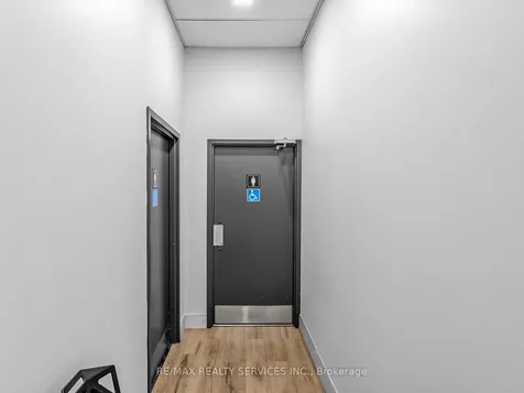 1475 Aerowood Drive Mississauga ON L4W 1C2