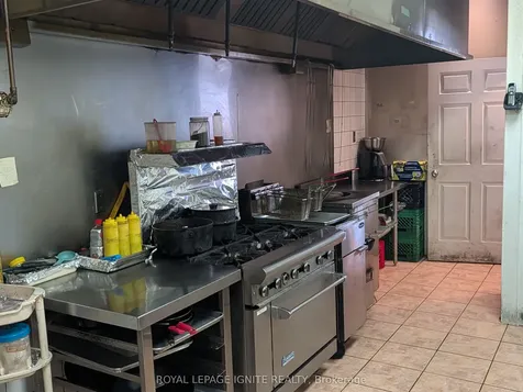 2140 Kipling Avenue Toronto ON M9W 4K5