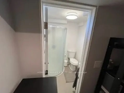 5534 Meadowcrest Avenue Mississauga ON L5M 0V1