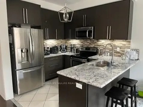 5534 Meadowcrest Avenue Mississauga ON L5M 0V1